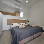 Piazza Napa Apts Self Serviced Appartement