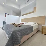 Apartman Piazza Napa Apts Self Serviced Ajía Nápa