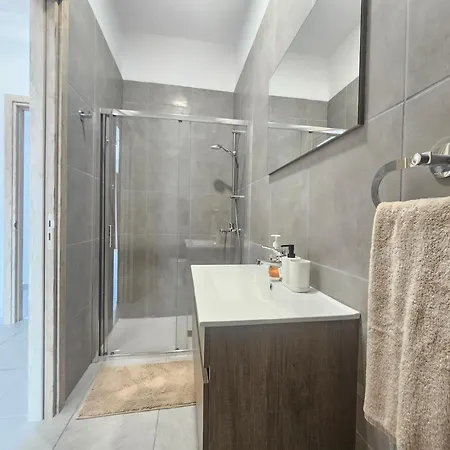 Piazza Napa 아파트 *