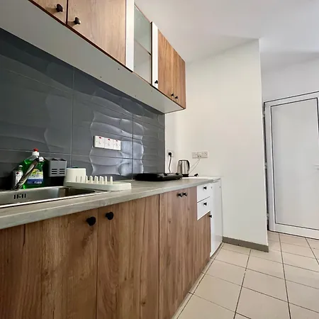 Apartman Piazza Napa Apts Self Serviced Ajía Nápa