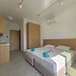 Piazza Napa Apts Self Serviced