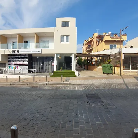 Piazza Napa Agia Napa