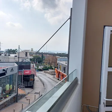 아파트 Piazza Napa Apts Self Serviced 아이아 나파