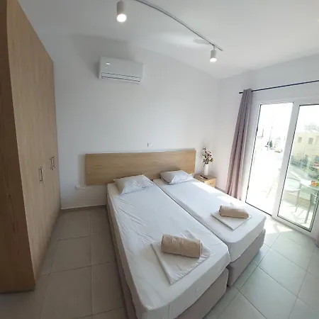 Piazza Napa Apts Self Serviced *