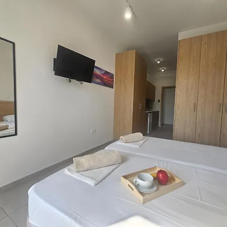 Piazza Napa Apts Self Serviced * Agia Napa