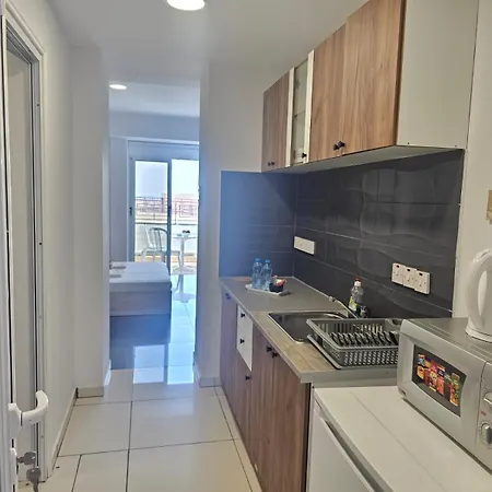 Piazza Napa Apts Self Serviced