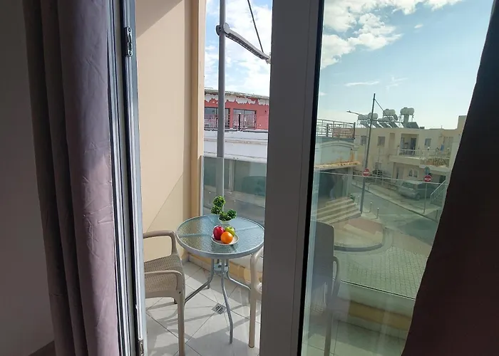 Piazza Napa Apts Self Serviced Apartment *