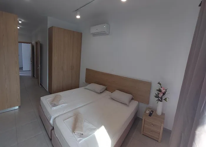 Piazza Napa Apts Self Serviced Apartment *