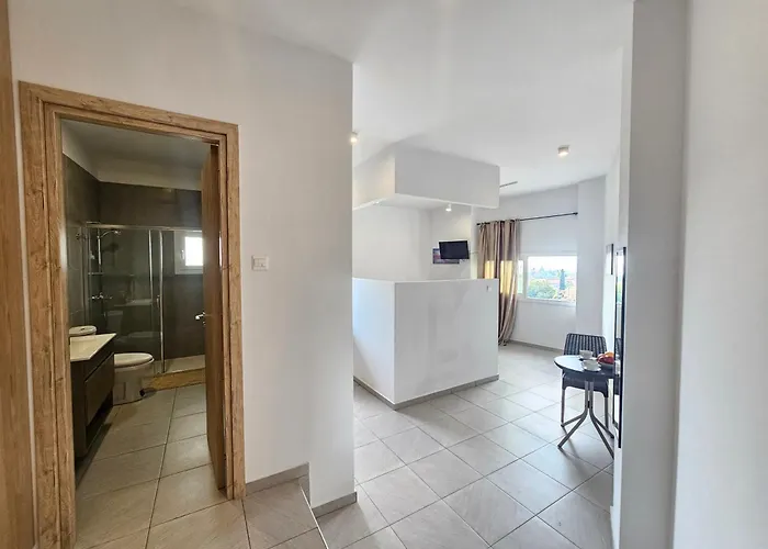 Piazza Napa Apts Self Serviced *