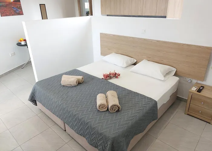 Piazza Napa Apts Self Serviced Apartmán Ayia Napa