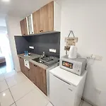 Apartament Piazza Napa Apts Self Serviced
