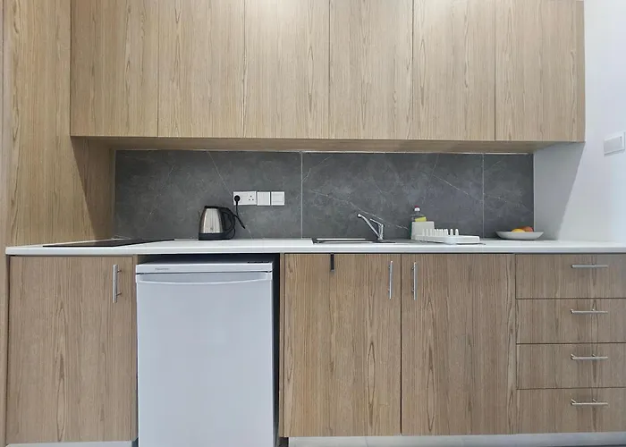 Piazza Napa Apts Self Serviced * Αγία Νάπα