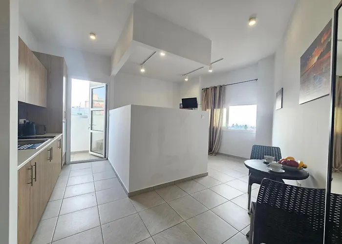 Piazza Napa Apts Self Serviced *